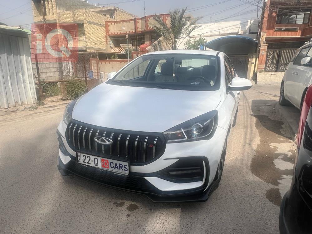 شيري أريزو 5